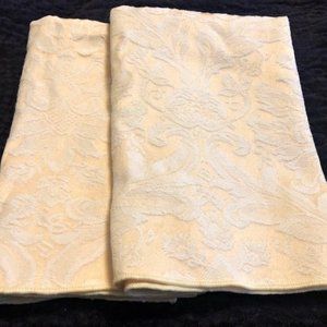 2  Cream & White Damask Napkins